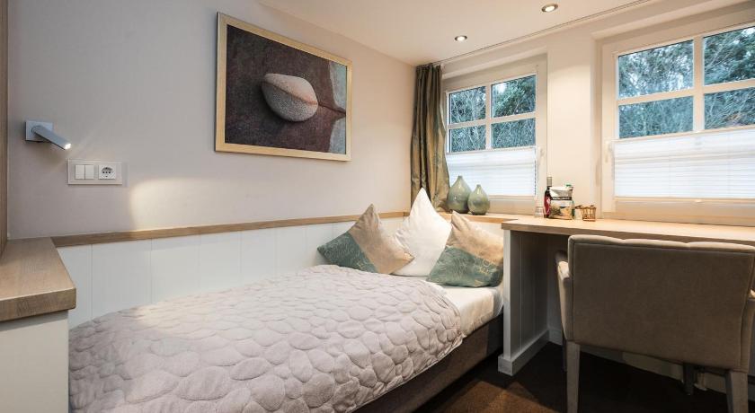Image of Single Room 3