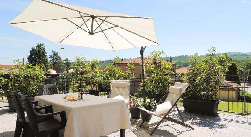 Casa Baratta - Il Gelso, Neive, Langhe, Appartamento con Terrazzo Panoramico