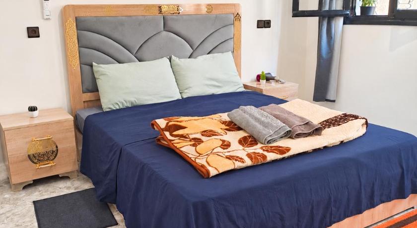 Comfortable Apartment with Private Courtyard
