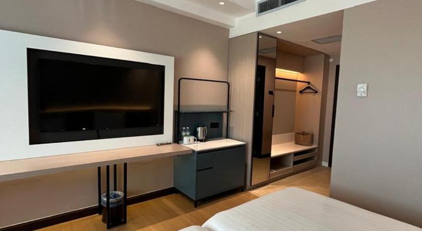 Kuva huoneesta Kahden hengen deluxe-huone ‒ vasta remontoitu (Deluxe Twin Room - Newly Renovated) 1