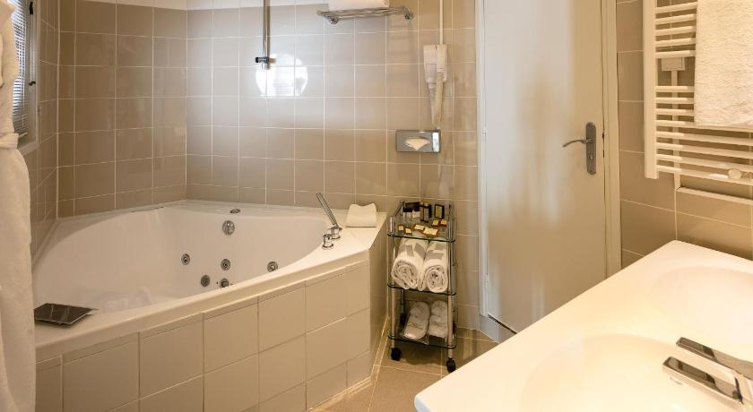 Image of Suite 2