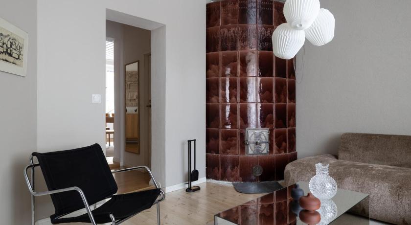 Stylish & Historical 1BR Downtown Apt