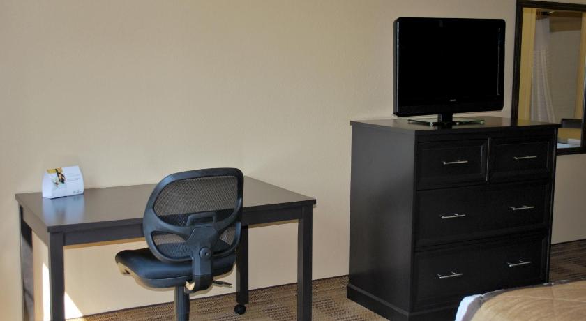 Image of Studio Queen Non-Smoking 14