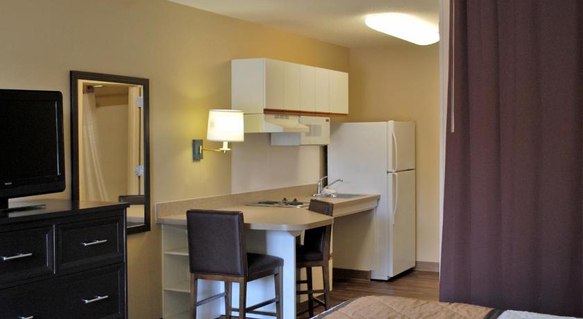 Extended Stay America Suites - Boston - Waltham - 52 4th Ave.