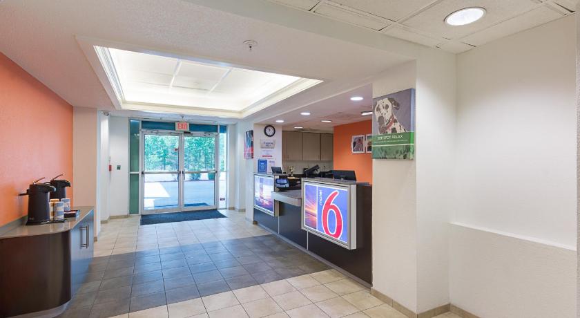 Motel 6-Columbia, SC - Fort Jackson Area