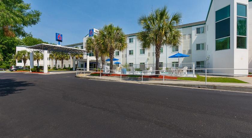 Motel 6-Columbia, SC - Fort Jackson Area