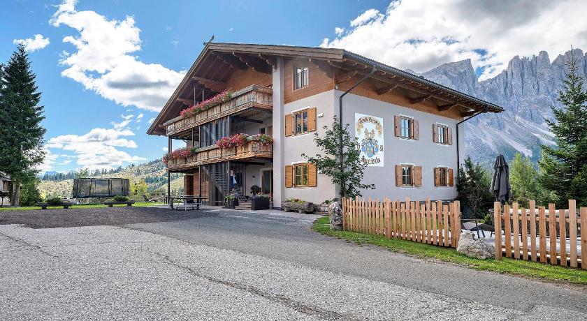 Angerle Alm Apt Latemar