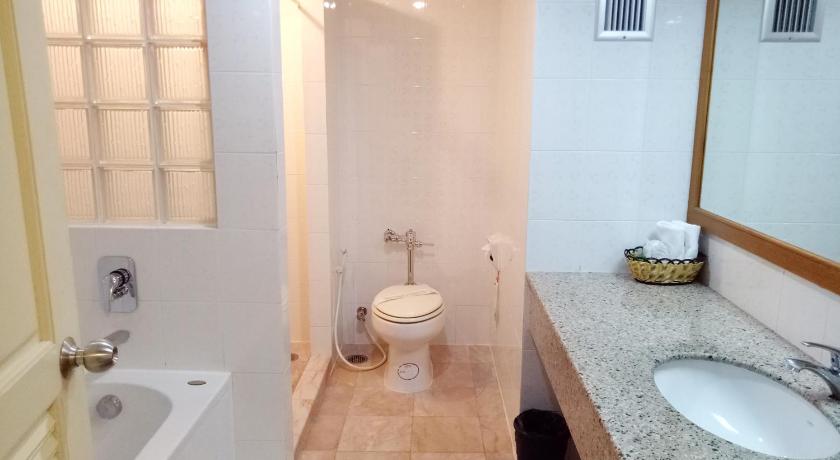 Image of Junior Suite Room 9