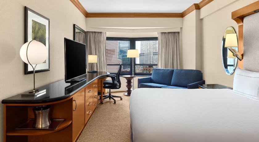 Image of Urban 1 King Bed With Sofa Bed 1