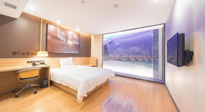 IU Hotel Changsha Railway Station Branch