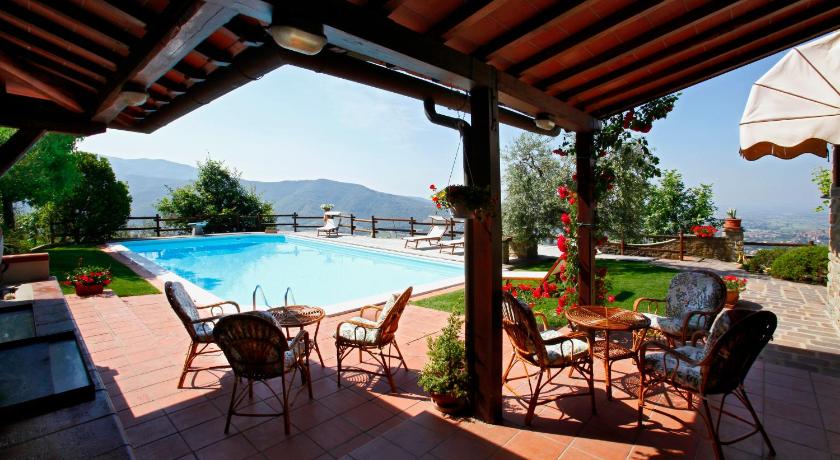 Villa La Foce photo