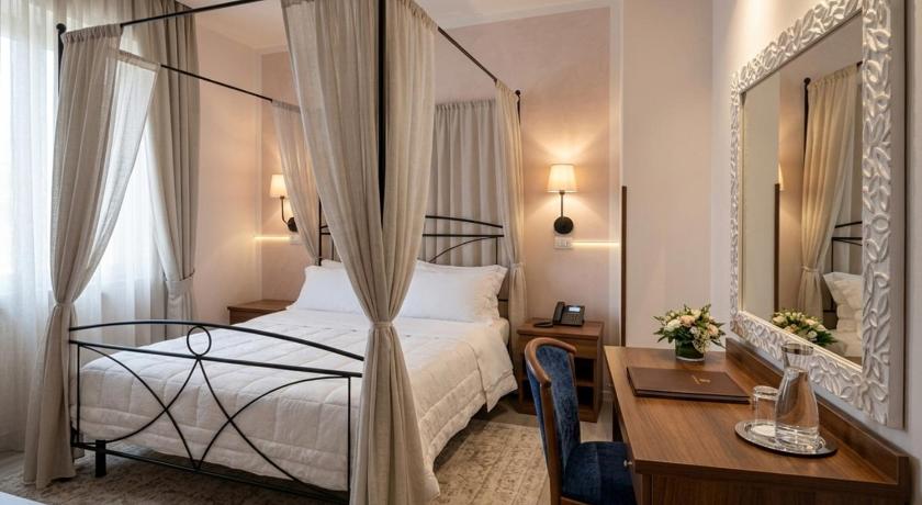 HOTEL PERLA