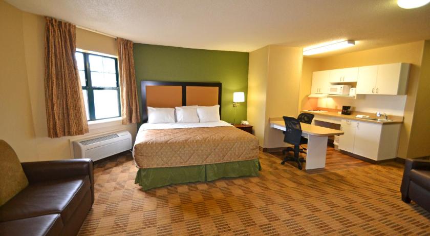 Extended Stay America Suites - Detroit - Auburn Hills - I -75