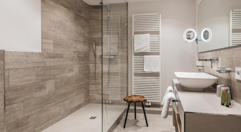 Image of Standard Double Room 2