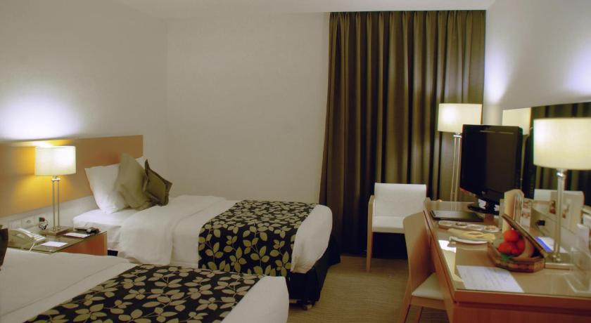 รูปของดีลักซ์ (Deluxe Room) 8
