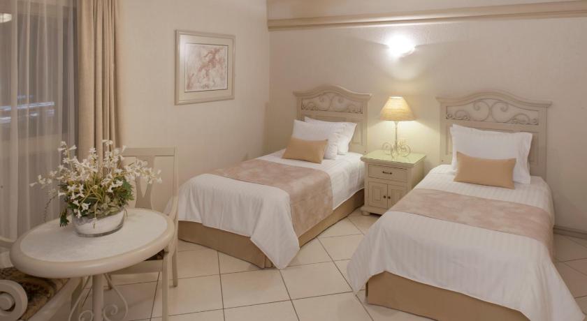 Hotel & Suites Quinta Magna