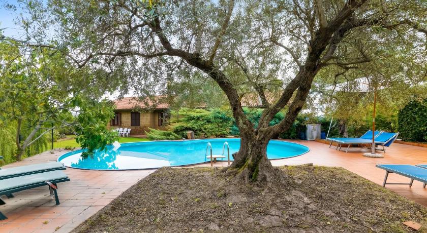 Welcoming Apartment in Fabrica di Roma - 140 sqm, Private Pool