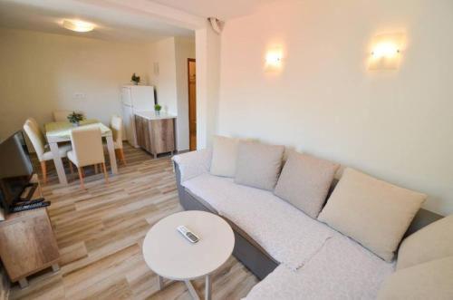 Apart-Hotel Saraj