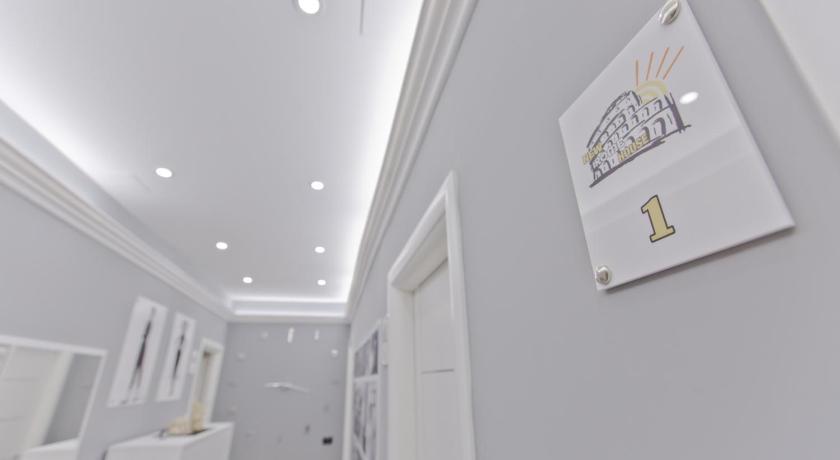 New Rome House 2 photo