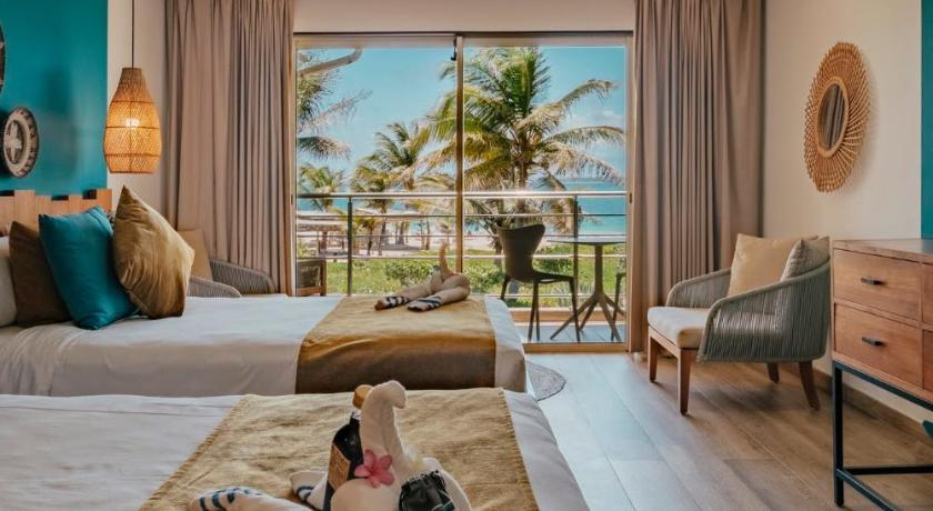 Orient Beach Hotel