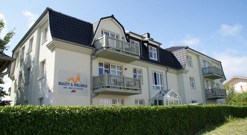 Am Weststrand Apartmenthaus Bellamare photo