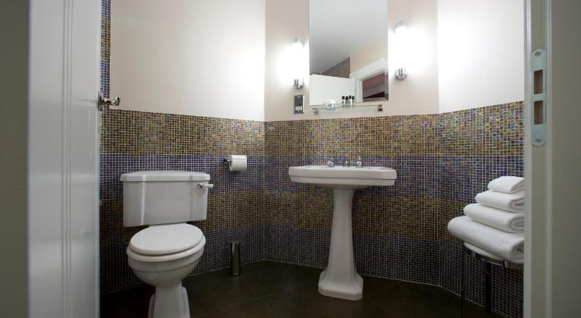 Image of Superior Double Room 2