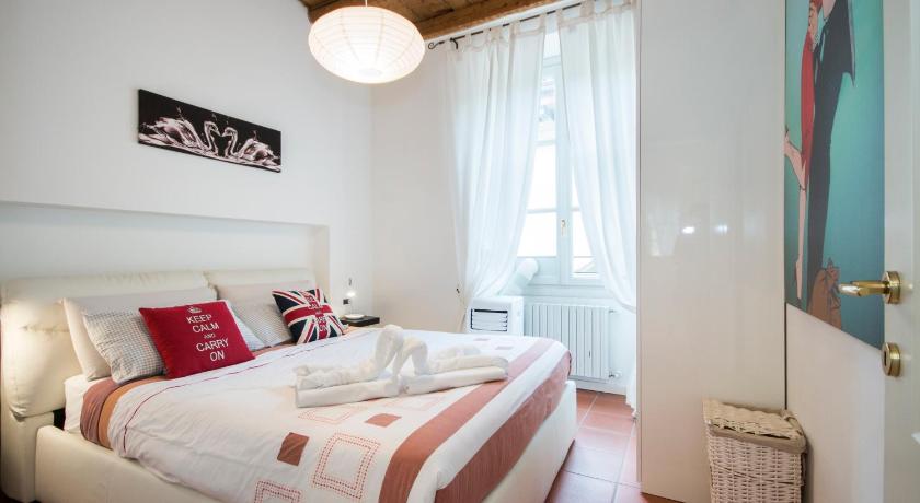 Soleluna Apartments photo