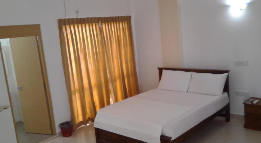 Hotel Oviya photo