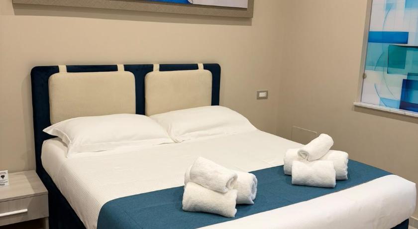 Pesco Rooms Marineo