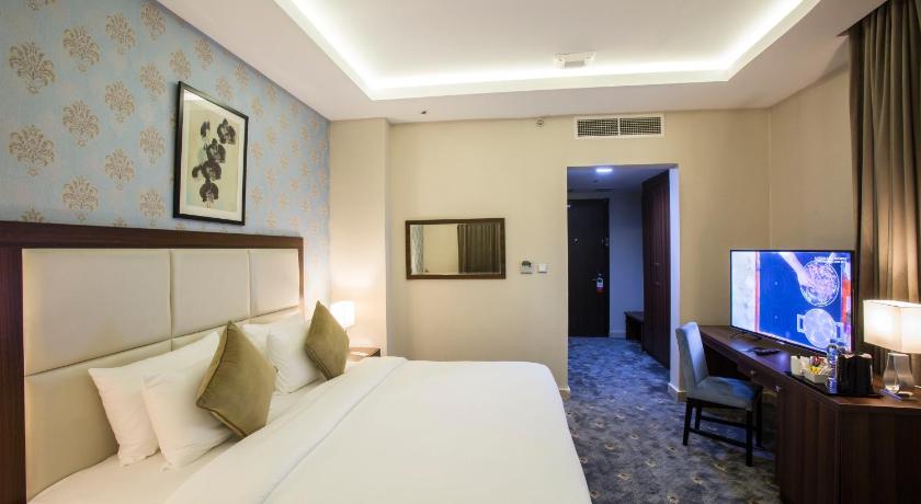 Image of Superior King Room 5