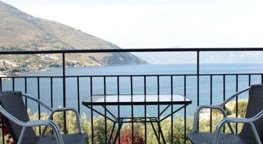 Image of Studio with Sea View 13