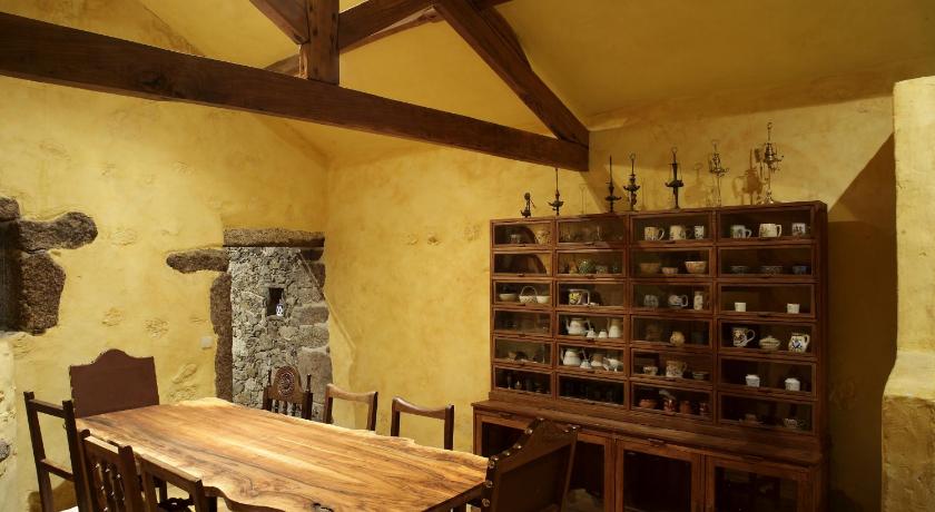 Image of Two-Bedroom Villa Cocenda 12