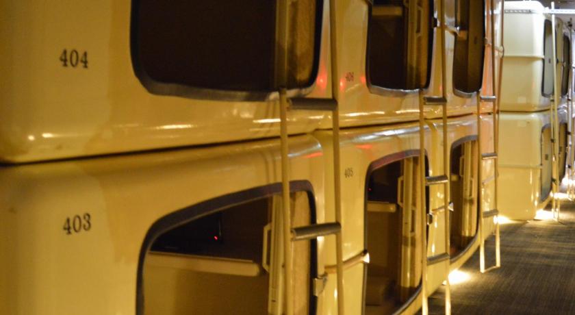 Atsugi Capsule Hotel photo