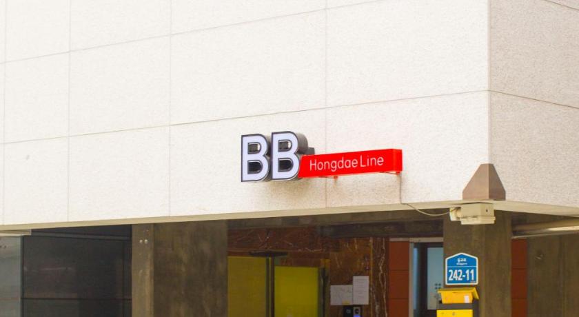 Hostel BB Hongdae Line photo