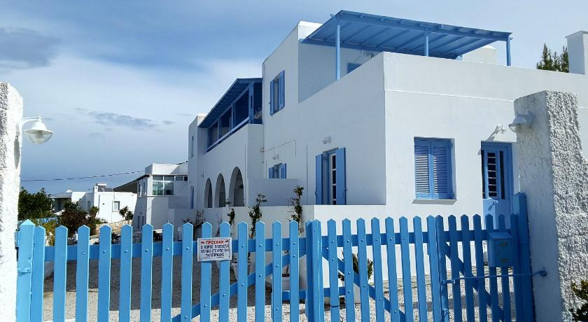 Giorgia Lodging — Hotel in Paros Island
