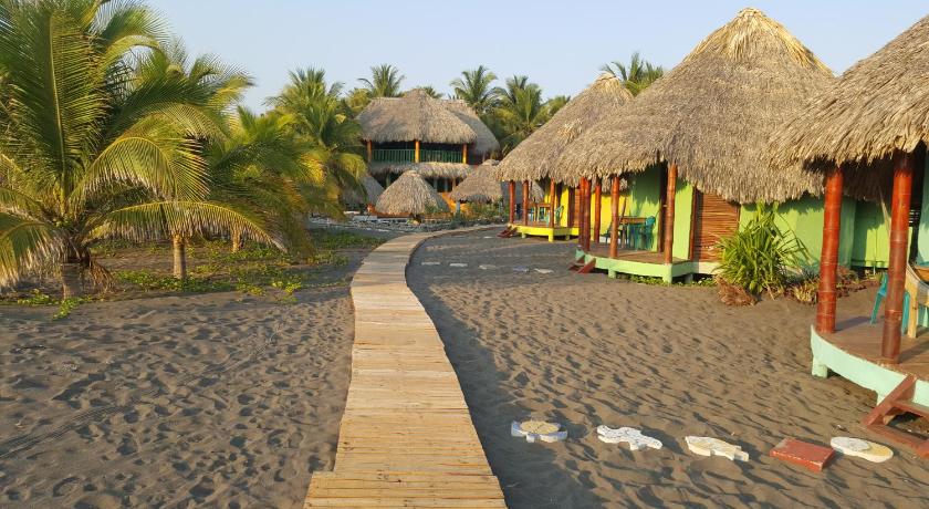 Eco-Hotel Playa Quilombo photo