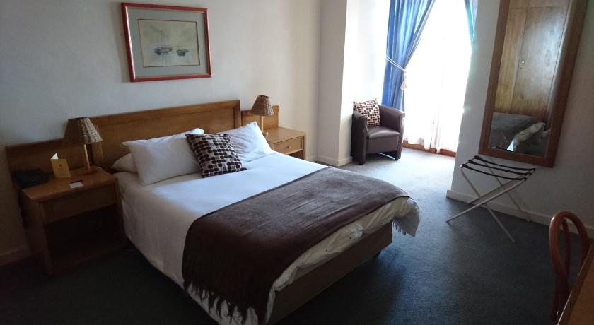 Lamberts Bay Hotel photo
