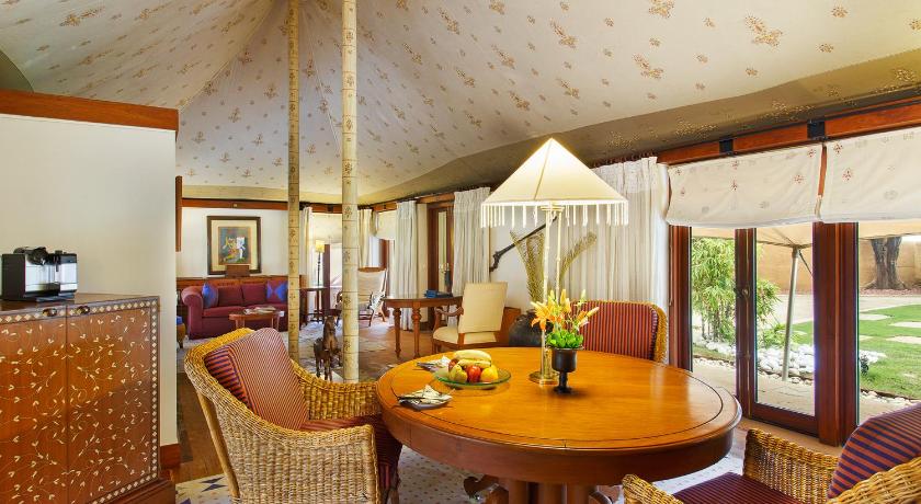 Royal Tent With Private Patio, Garden And Two Way Airport Transfers fotója 4