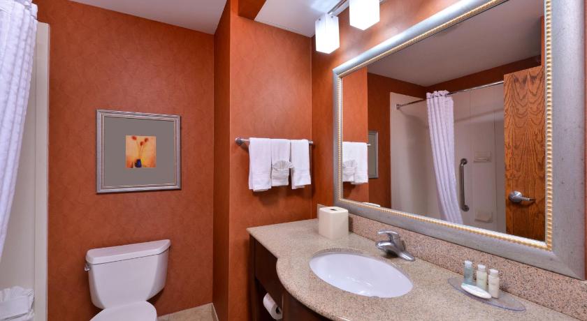 Best Western Plus Wichita West Airport Inn