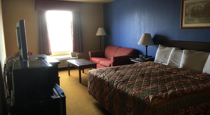 Hilltop Inn and Suites