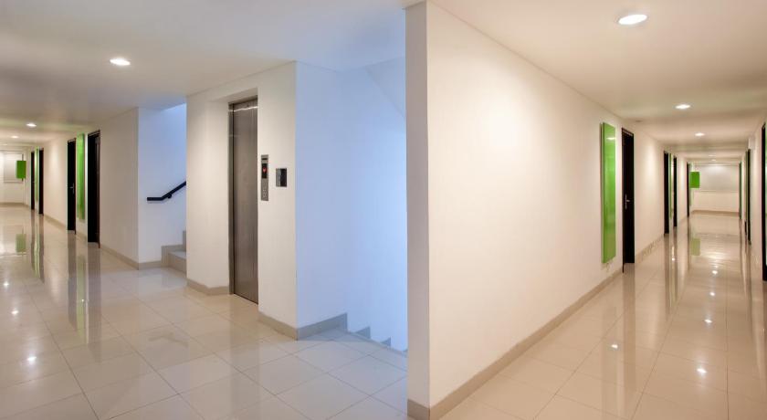 Amaris Hotel Cimanuk Bandung - image 6