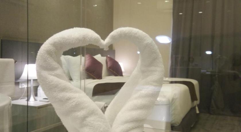 Image of Suite 7
