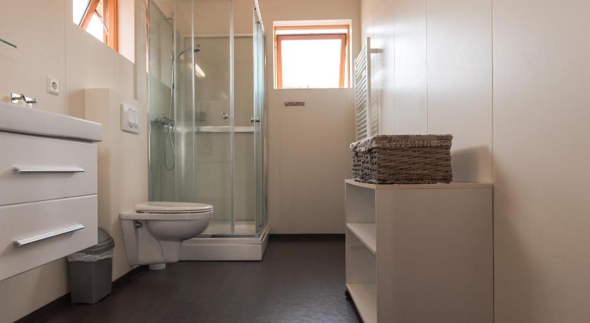 Image of Four-Bedroom Vacation Home 16