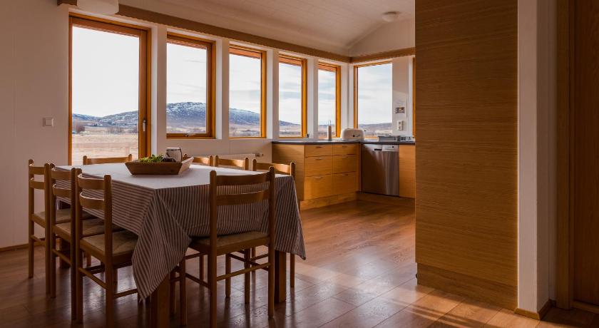 Image of Four-Bedroom Vacation Home 7