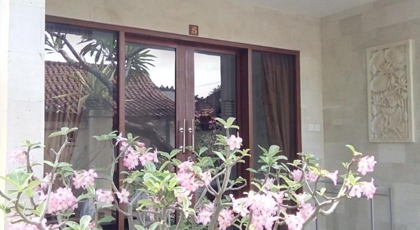 Wisna House — Hotel in Bali