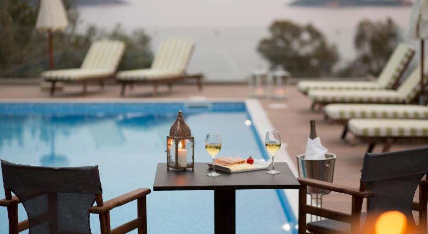 Irida Aegean View-Philian Hotels and Resorts