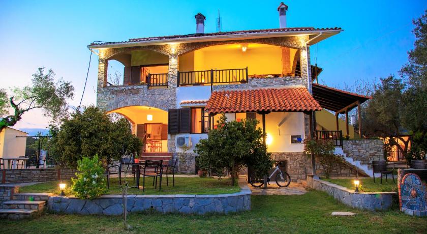 George`s House — Hotel in Chalkidiki