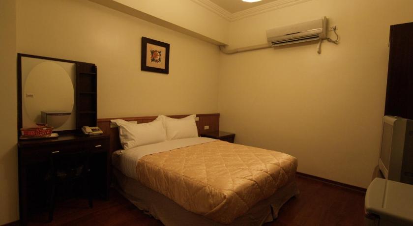 Image of Standard Double Room No Window 3