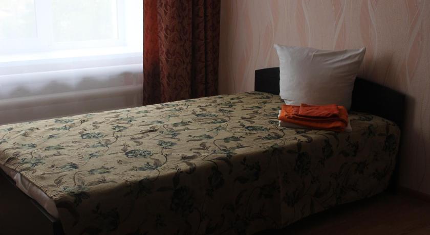 Апартаменты от Гостиницы Центральная Красноуральск — Hotel in Krasnouralsk
