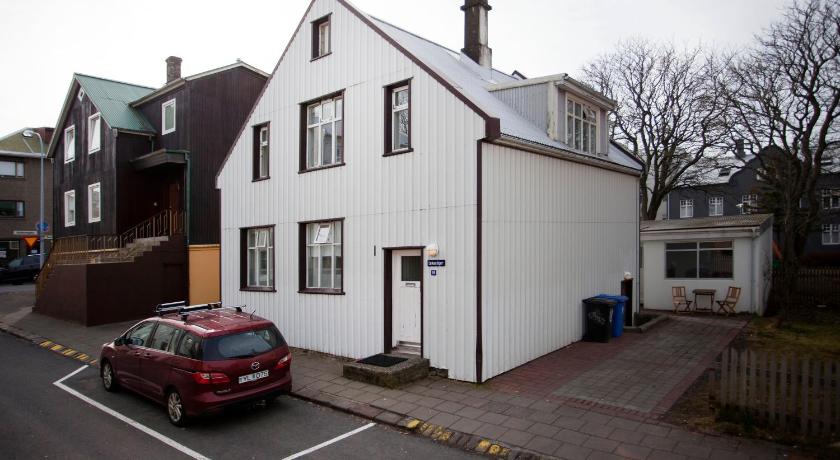 Aska Apartment Reykjavik Booking Deals Photos Reviews